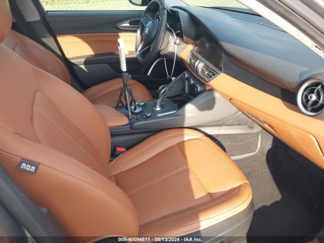 ZARFANAN4K7622731 Alfa Romeo Giulia Awd