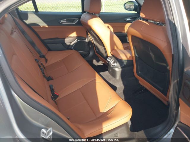 ZARFANAN4K7622731 Alfa Romeo Giulia Awd