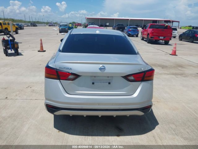 1N4BL4DV3NN394252 Nissan Altima Sv Fwd