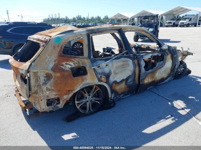 5UXTR7C58KLR43983 BMW X3 Sdrive30i
