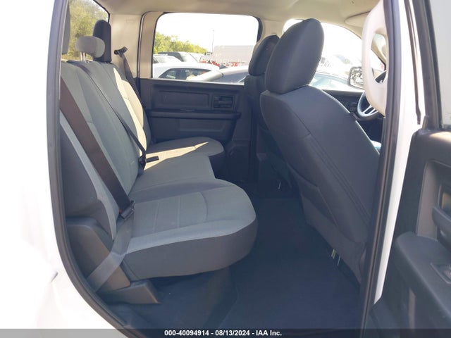 3C6RR6KGXNG307356 RAM 1500 Classic Tradesman  4x2 5'7 Box