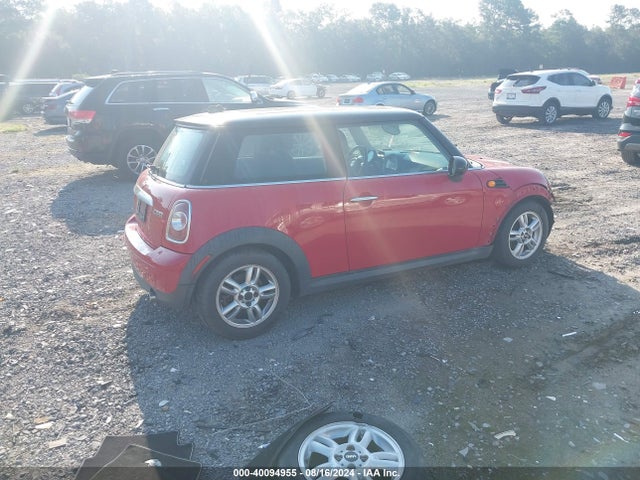 2012 MINI COOPER WMWSU3C54CT262254 Photo 3