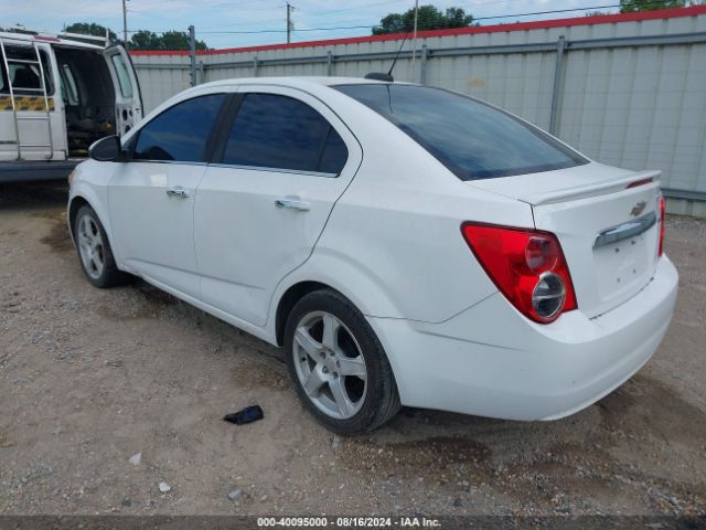 Chevrolet Sonic Ltz Auto 2015 1G1JE5SB9F4105258 Image 3