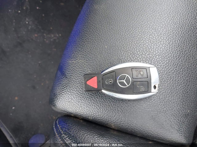 WDDSJ4GB9KN723538 Mercedes-Benz CLA 250 4MATIC