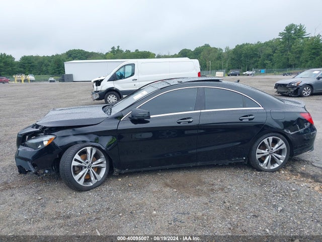 WDDSJ4GB9KN723538 Mercedes-Benz CLA 250 4MATIC