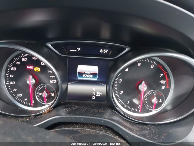 WDDSJ4GB9KN723538 Mercedes-Benz CLA 250 4MATIC