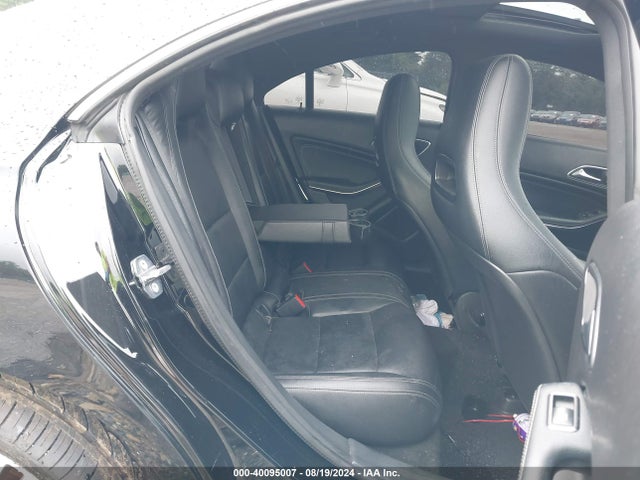 WDDSJ4GB9KN723538 Mercedes-Benz CLA 250 4MATIC