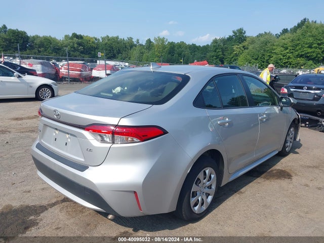 Toyota COROLLA LE 2021 JTDEPMAE9MJ128742 Image 4