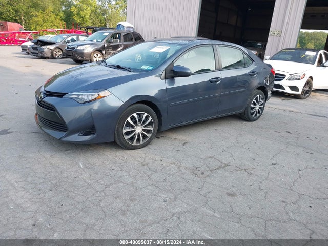Toyota COROLLA LE 2017 2T1BURHE6HC834857 Image 2