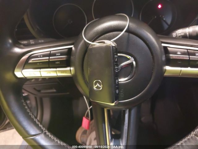 JM1BPACL0N1505926 Mazda Mazda3 Carbon Edition