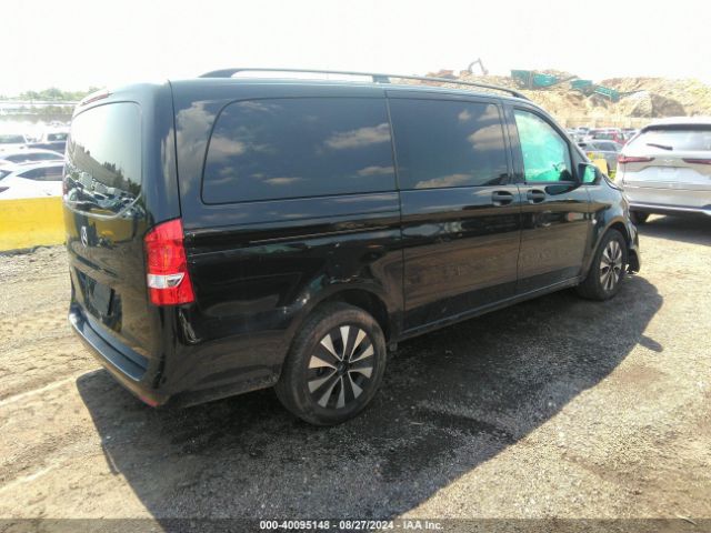 2023 MERCEDES-BENZ METRIS W1WV0FEY3P4352407 Photo 3