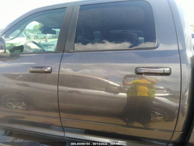1C6RR7MT2HS533274 RAM 1500 Sport