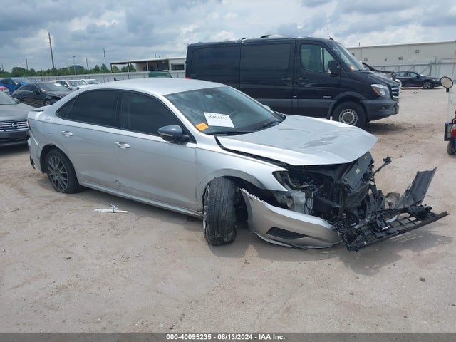 2021 1VWAA7A35MC015565 main image