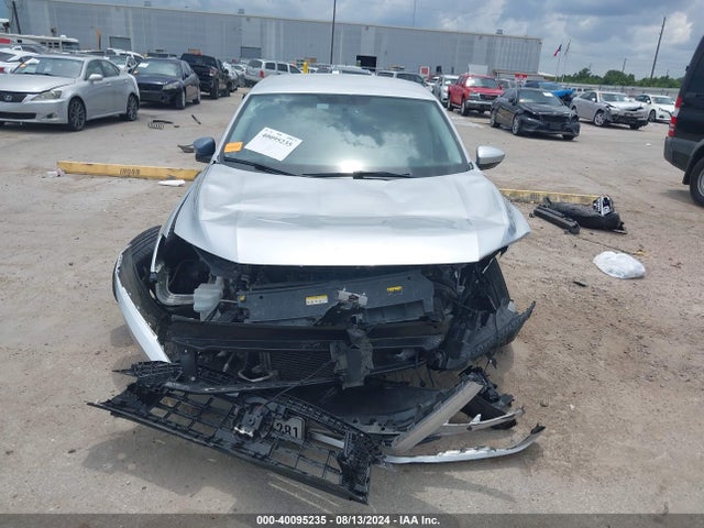 1VWAA7A35MC015565 Volkswagen Passat 2.0t S