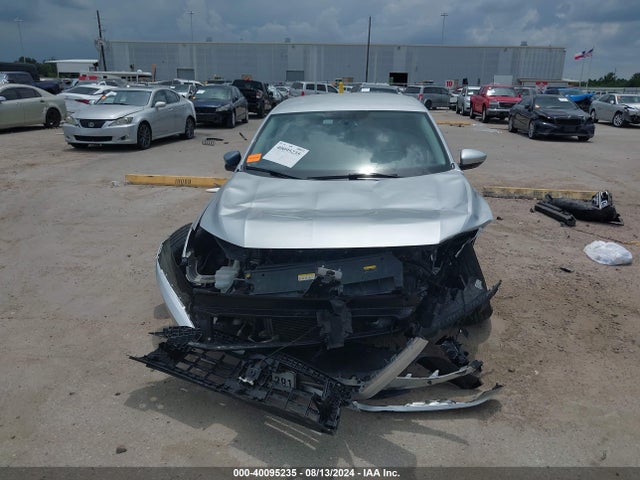 1VWAA7A35MC015565 Volkswagen Passat 2.0t S
