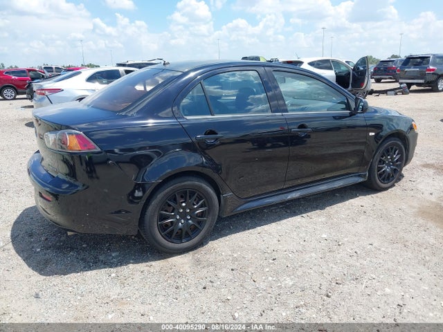 2011 MITSUBISHI LANCER JA32U2FU3BU016514 Photo 3