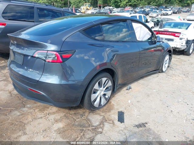 2021 TESLA MODEL Y 5YJYGDEE9MF077368 Photo 3