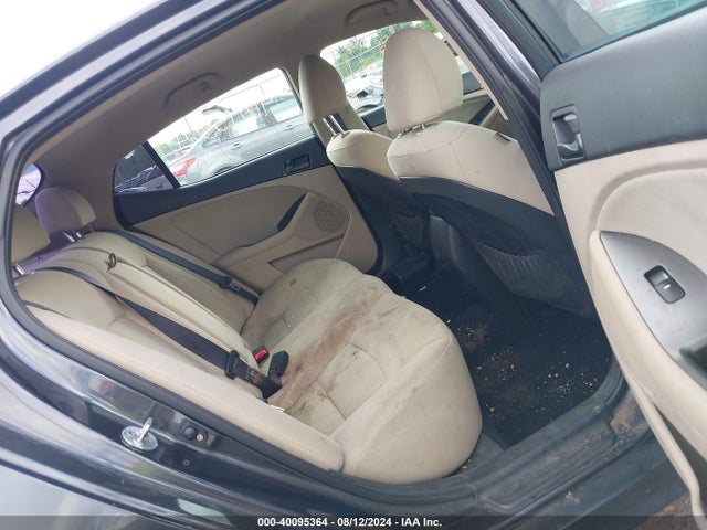 KIA Optima Lx 2015 KNAGM4A72F5628916 Image 8