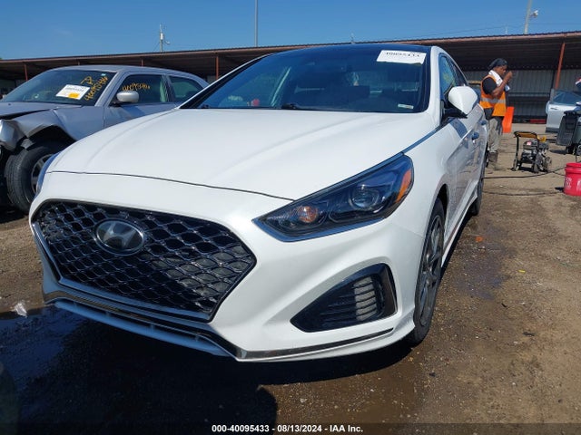 Hyundai Sonata Limited 2.0t 2019 5NPE34AB7KH788835 Image 12