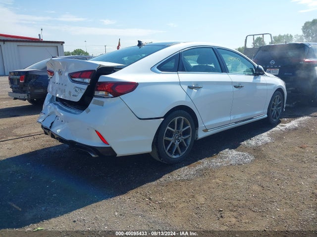 Hyundai Sonata Limited 2.0t 2019 5NPE34AB7KH788835 Image 4