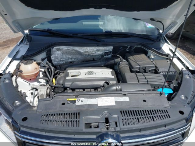WVGAV7AX2FW501726 Volkswagen TIGUAN S