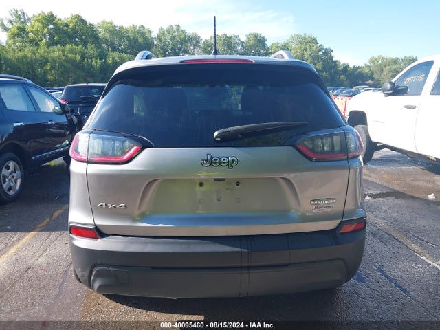 1C4PJMCB3MD117568 Jeep Cherokee Latitude 4x4