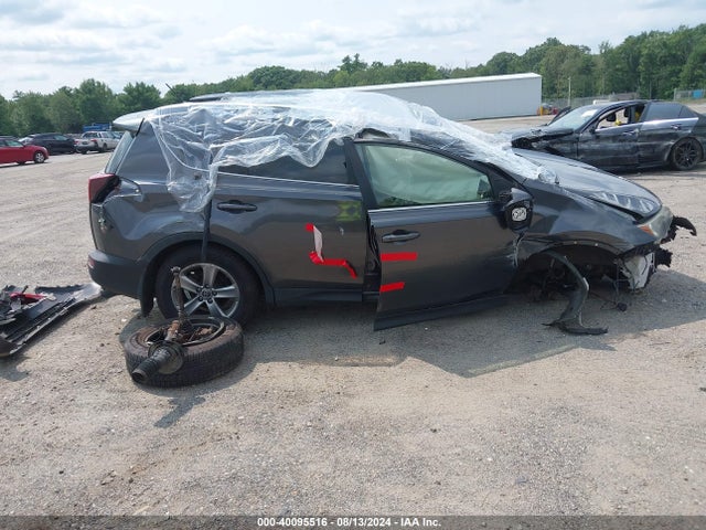 Toyota Rav4 Xle 2015 JTMRFREV3FJ022849 Image 14