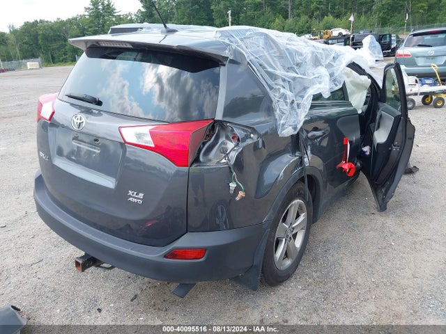 Toyota Rav4 Xle 2015 JTMRFREV3FJ022849 Image 4