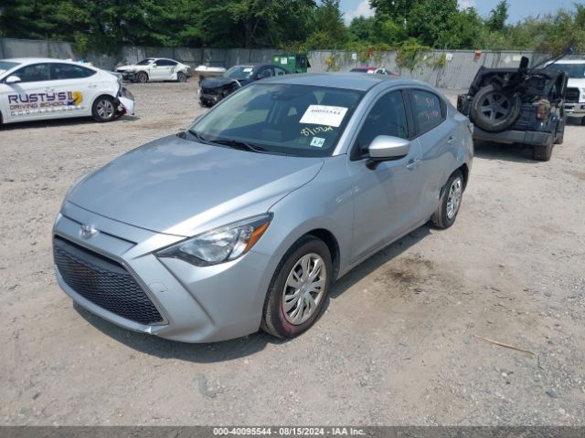 3MYDLBYVXKY517661 Toyota YARIS L