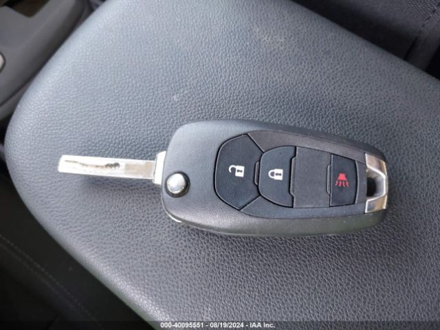 KL77LFE28RC001165 Chevrolet Trax Fwd Sp