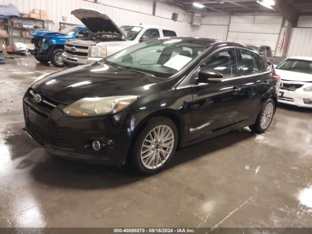 1FADP3N23EL130777 Ford Focus Titanium