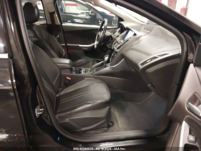 1FADP3N23EL130777 Ford Focus Titanium