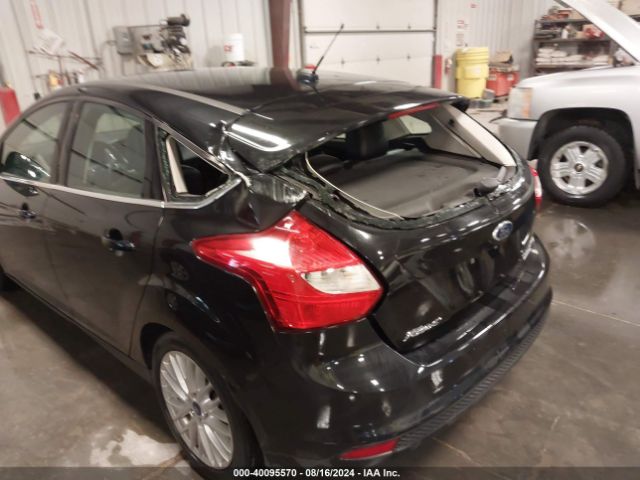 1FADP3N23EL130777 Ford Focus Titanium