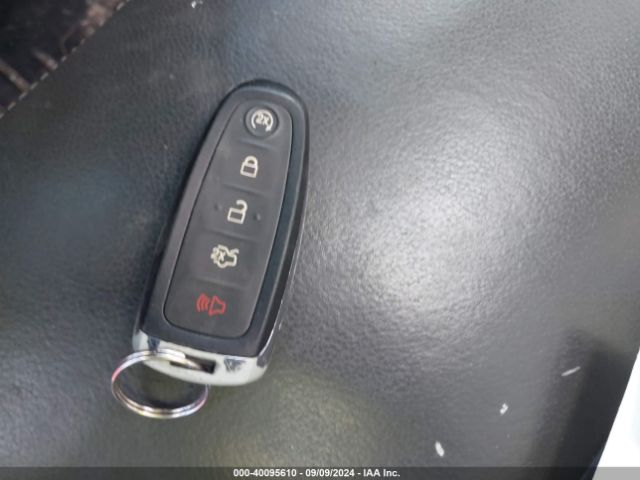 1FMCU0JX2FUC03238 Ford Escape Titanium