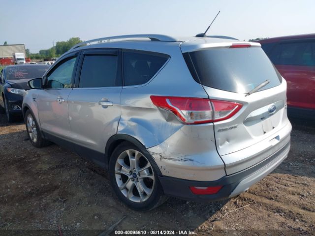 1FMCU0JX2FUC03238 Ford Escape Titanium