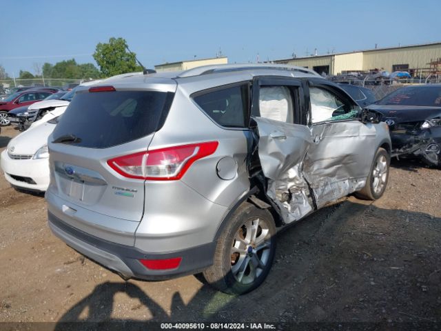 1FMCU0JX2FUC03238 Ford Escape Titanium