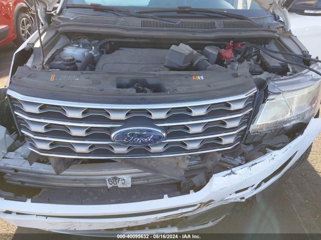Ford EXPLORER XLT 2017 1FM5K7D81HGC47955 Image 10