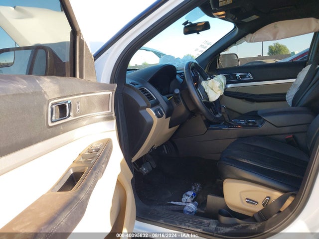 Ford EXPLORER XLT 2017 1FM5K7D81HGC47955 Image 5