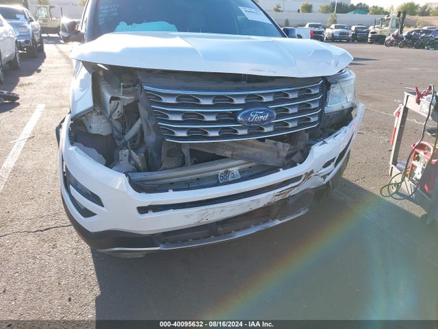 Ford EXPLORER XLT 2017 1FM5K7D81HGC47955 Image 6