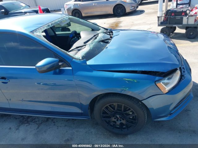 3VW2B7AJXHM294466 Volkswagen Jetta 1.4t S
