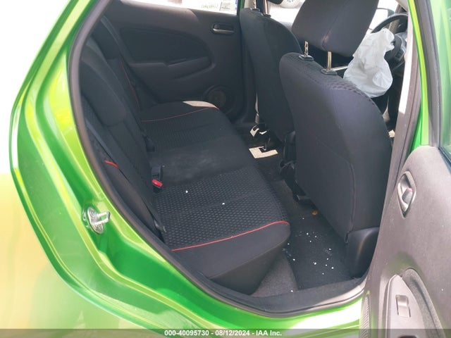 40095730 :رقم المزاد ، JM1DE1HY0B0102825 vin ، 2011 Mazda Mazda2 مزاد بيع