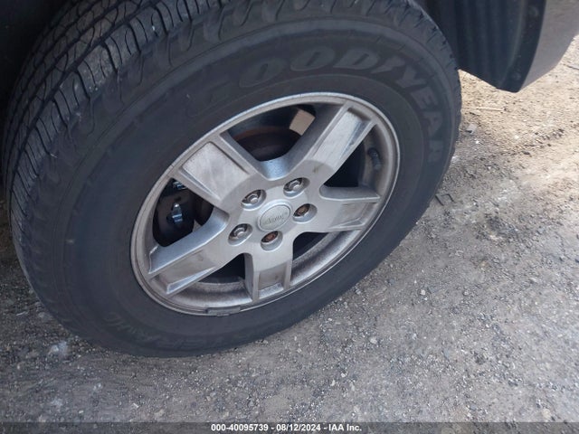 Aukcja sprzedaży 2005 Jeep Grand Cherokee Laredo, vin: 1J4HR48N65C516377, numer aukcji: 40095739