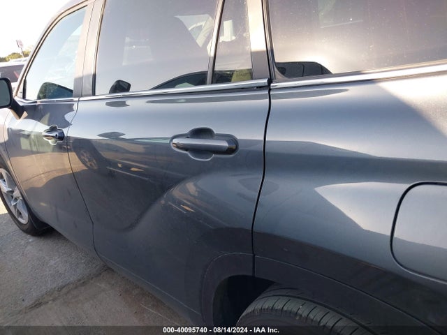 Toyota Highlander Le 2023 5TDKDRAH7PS522508 Image 14