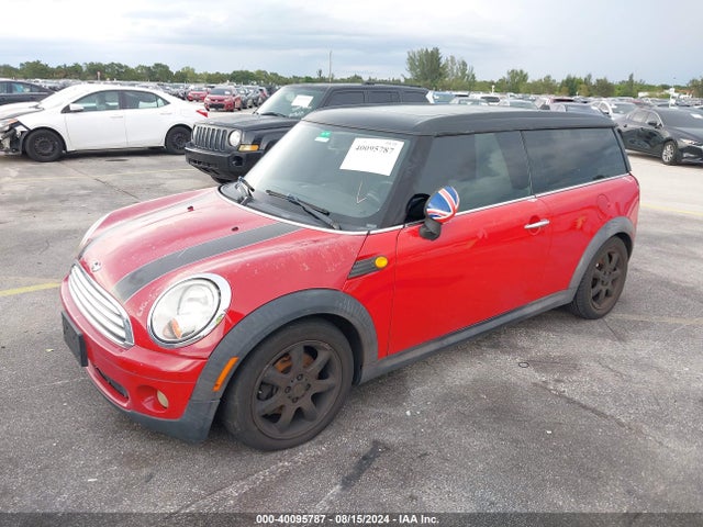 2009 MINI COOPER CLUBMAN WMWML33529TX34150 Photo 1