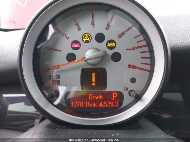 2009 MINI COOPER CLUBMAN WMWML33529TX34150 Photo 6