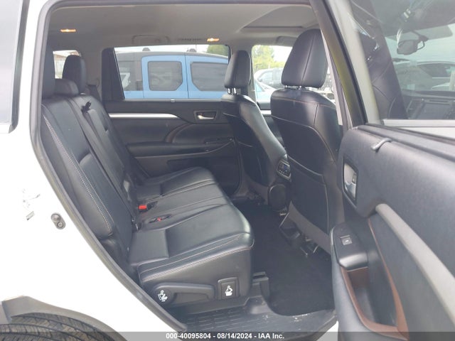 Toyota Highlander Xle V6 2014 5TDJKRFH1ES047252 Image 8