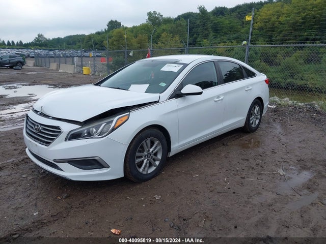 Hyundai Sonata 2017 5NPE24AF6HH586387 Image 2