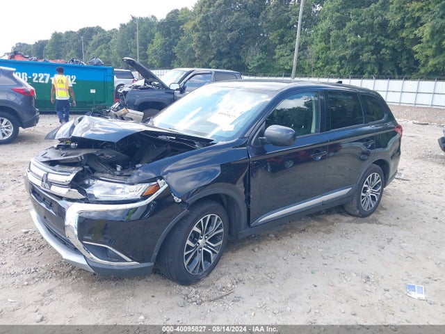 2018 MITSUBISHI OUTLANDER JA4AD2A3XJJ006066 Photo 1