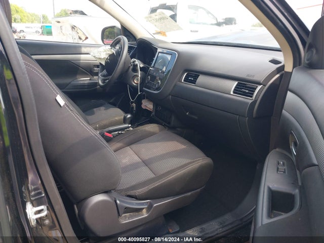 2018 MITSUBISHI OUTLANDER JA4AD2A3XJJ006066 Photo 4