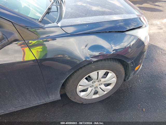 Chevrolet Cruze Ls Auto 2014 1G1PA5SG1E7153903 Image 12